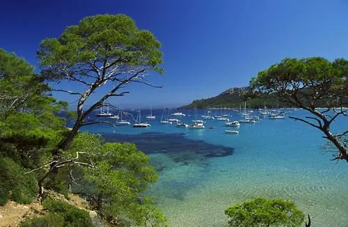 Lou Pantai Vue Mer Et Sur Porquerolles A Hyeres Les Palmiers Villa 0*,